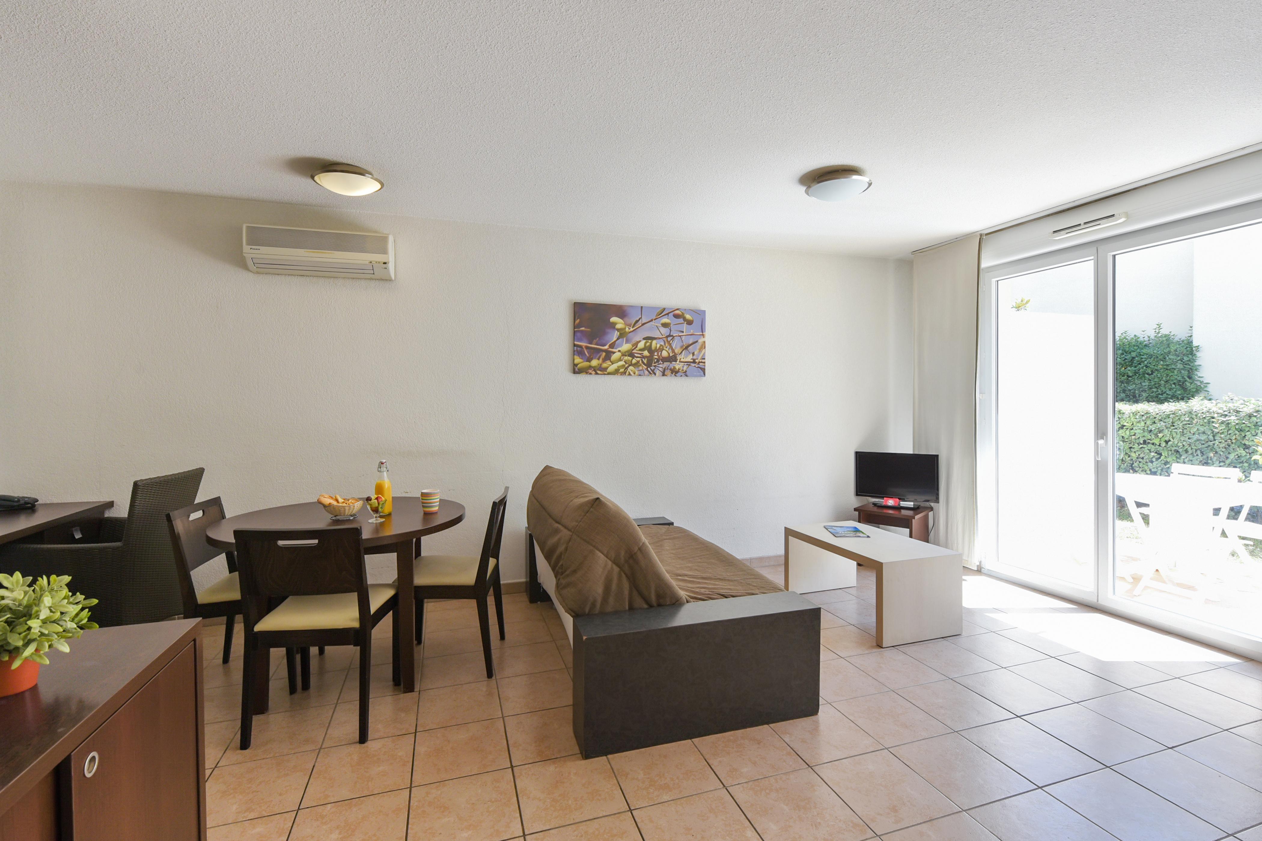 Comfort Aparthotel Six-Fours Six-Fours-les-Plages Buitenkant foto