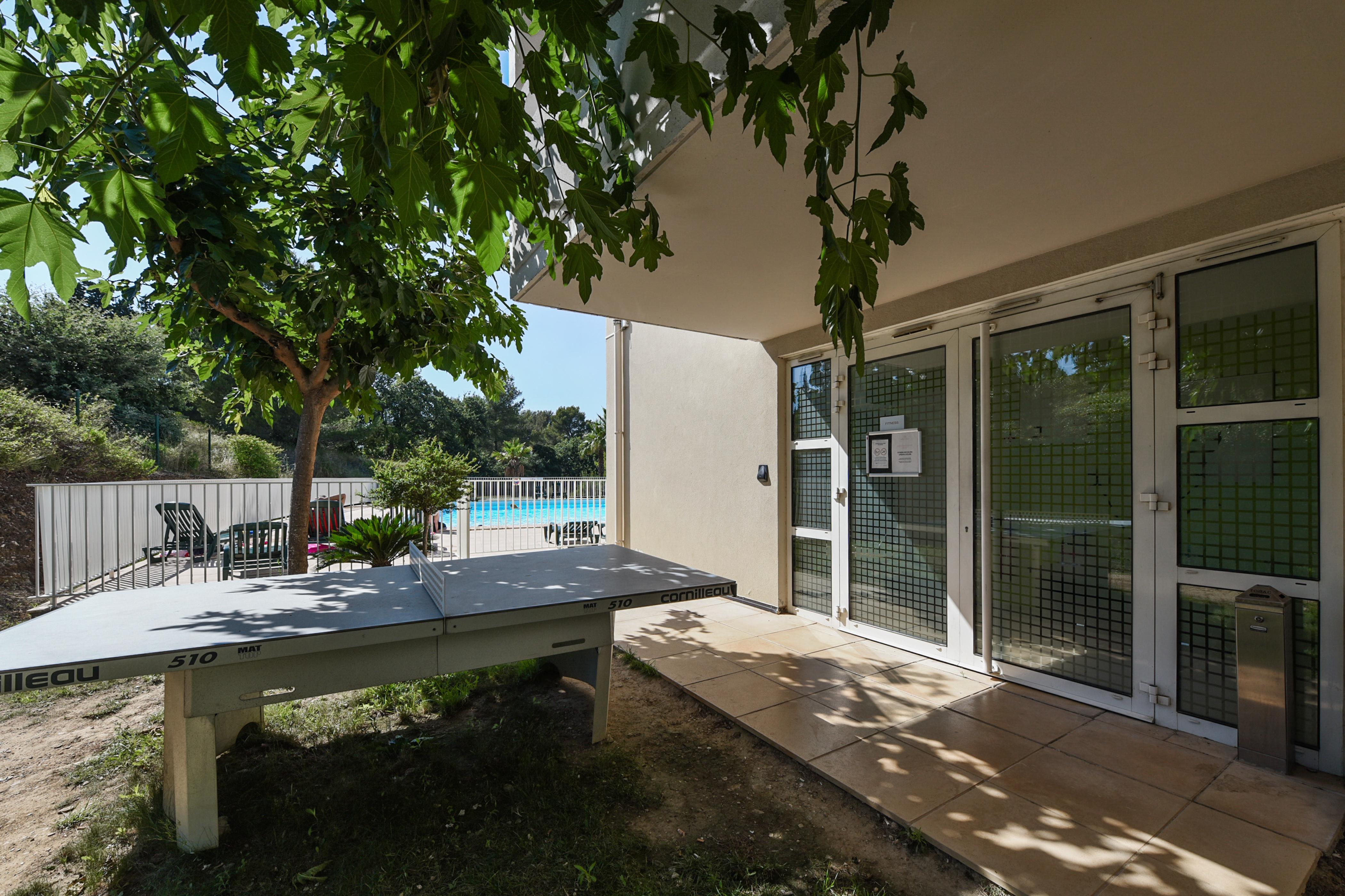 Comfort Aparthotel Six-Fours Six-Fours-les-Plages Buitenkant foto