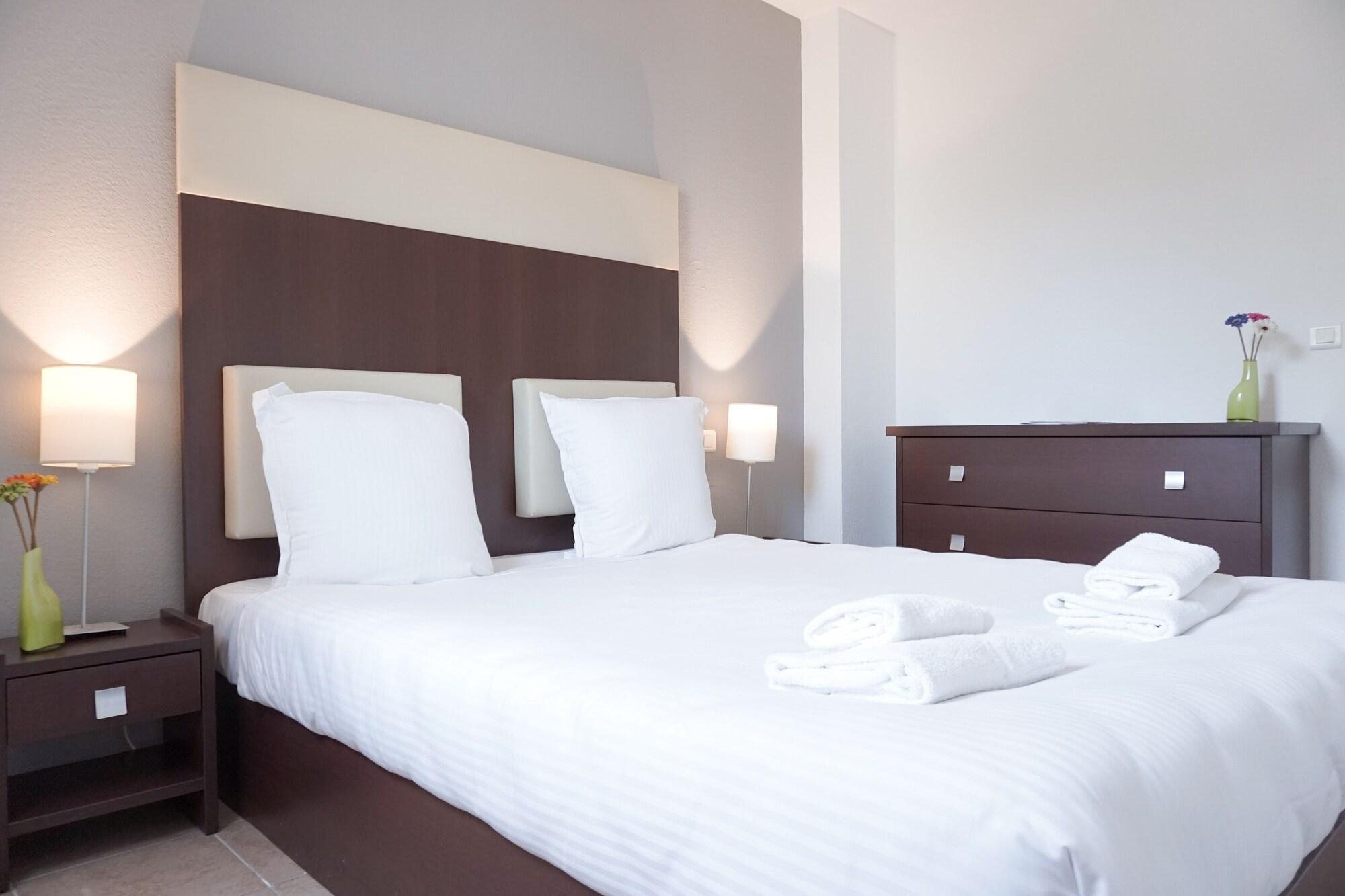 Comfort Aparthotel Six-Fours Six-Fours-les-Plages Buitenkant foto