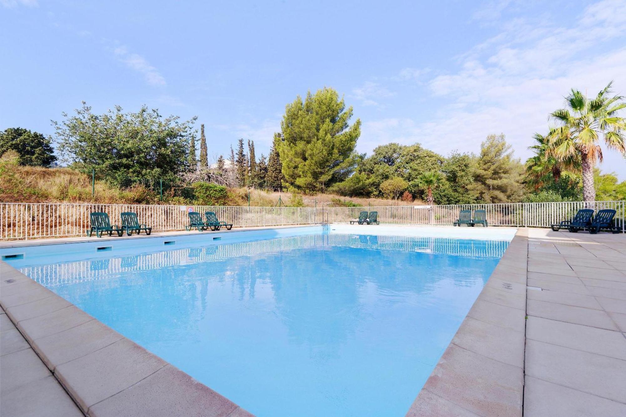 Comfort Aparthotel Six-Fours Six-Fours-les-Plages Buitenkant foto