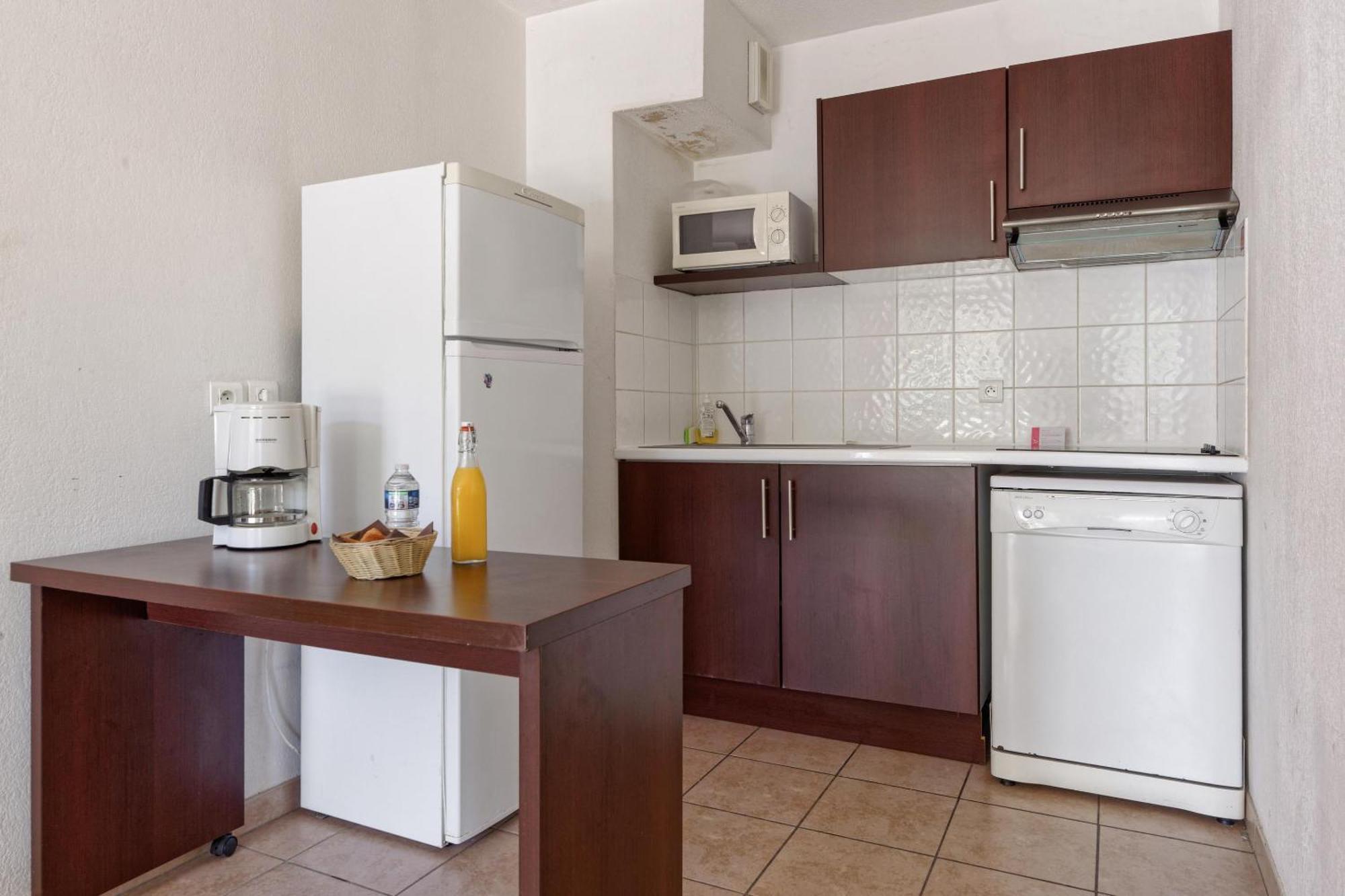 Comfort Aparthotel Six-Fours Six-Fours-les-Plages Buitenkant foto