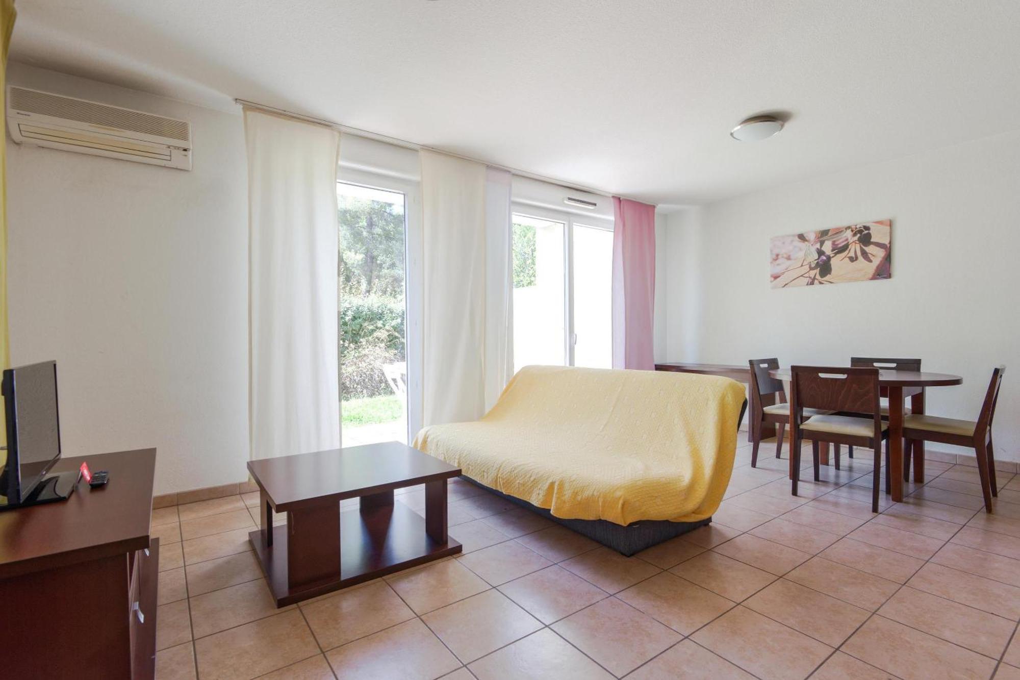 Comfort Aparthotel Six-Fours Six-Fours-les-Plages Buitenkant foto