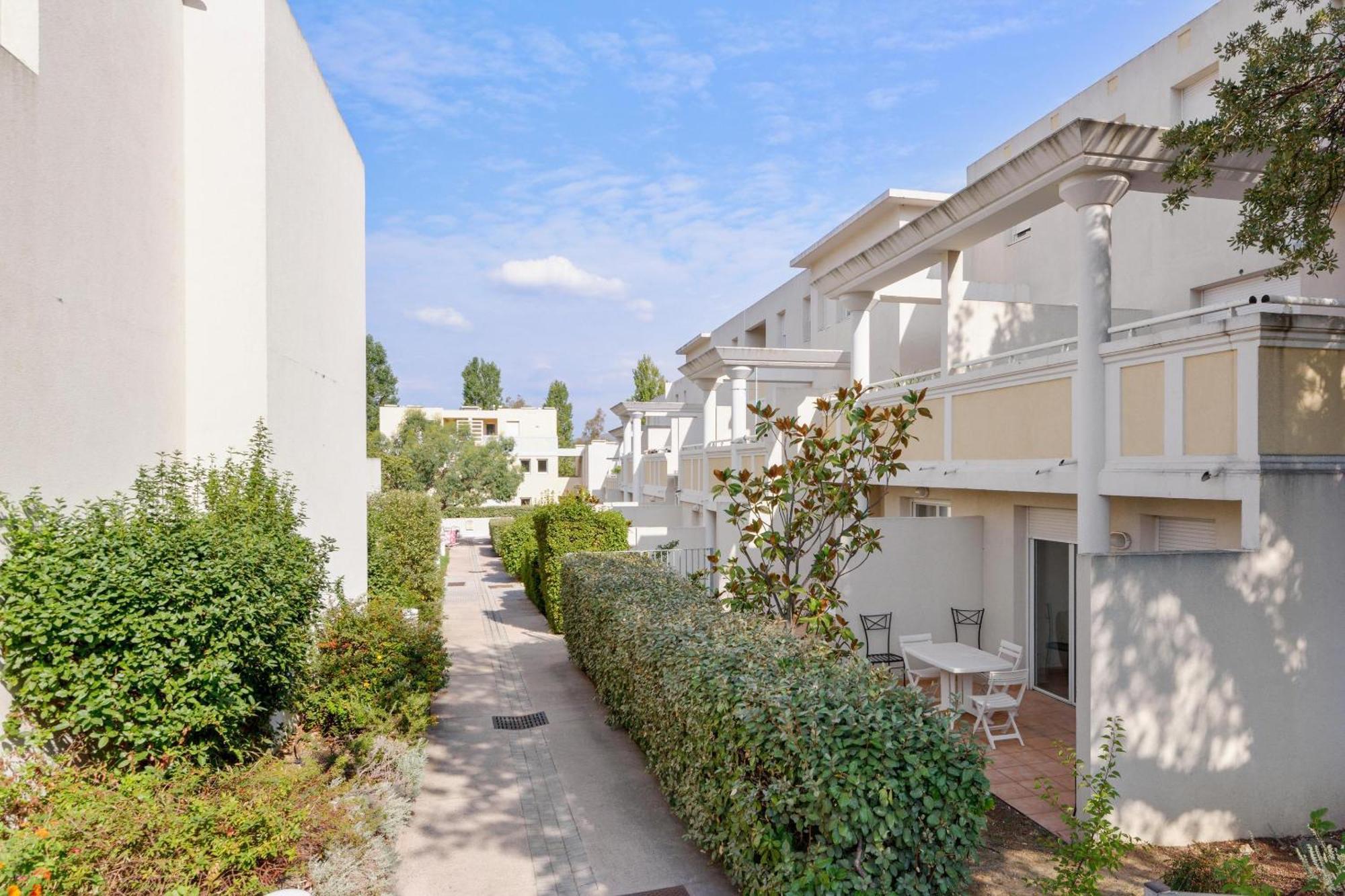 Comfort Aparthotel Six-Fours Six-Fours-les-Plages Buitenkant foto